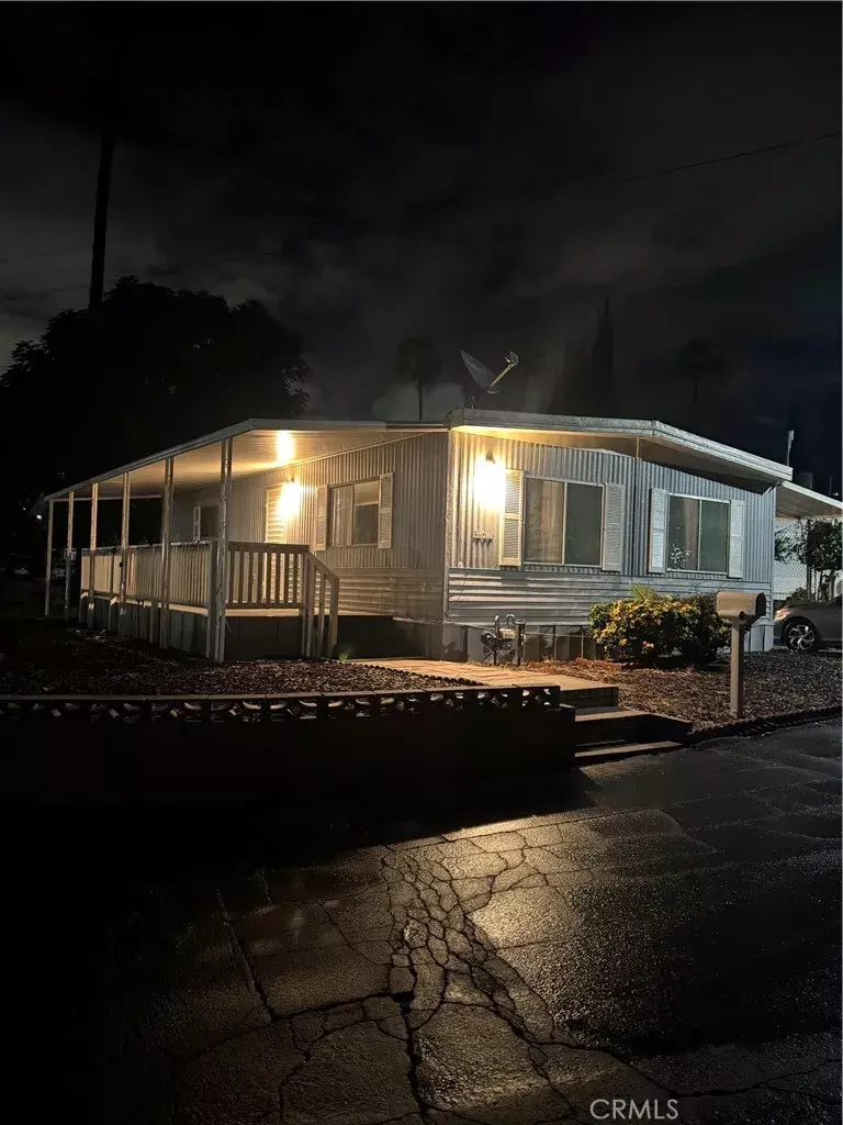 Colton, CA 92324,2751 Reche Canyon #185