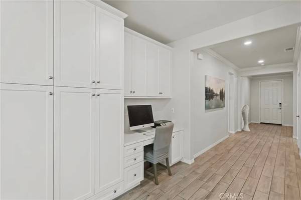 San Bernardino, CA 92407,17948 Milkweed