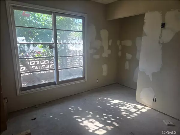 El Monte, CA 91732,2361 Parkway