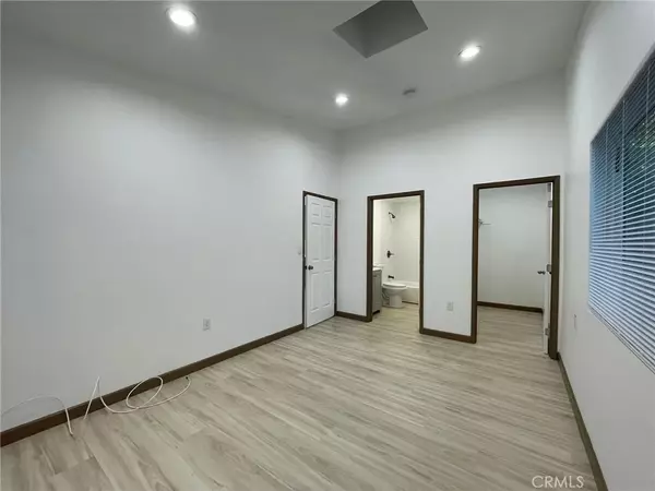 Claremont, CA 91711,751 Baylor Avenue