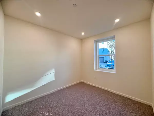 Chino, CA 91708,7457 Armeria Lane