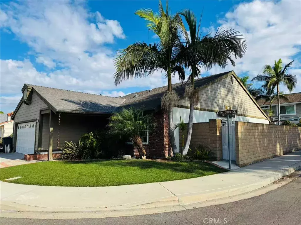 Irvine, CA 92620,2 Mccormick