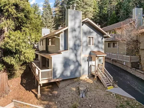 Lake Arrowhead, CA 92352,306 Canyon Crest