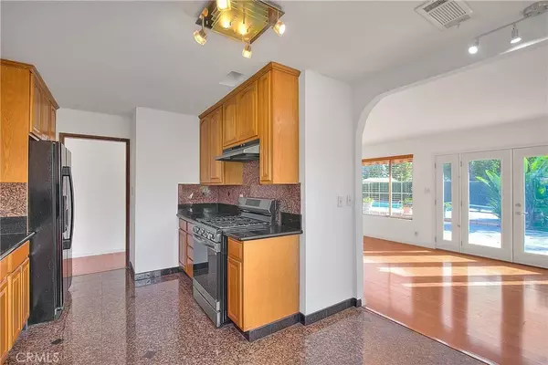 La Puente, CA 91746,1510 Ardilla