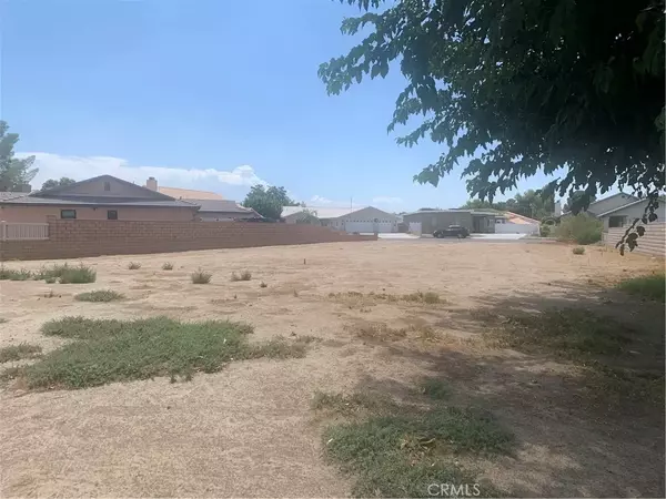 Helendale, CA 92342,15224 Little Bow