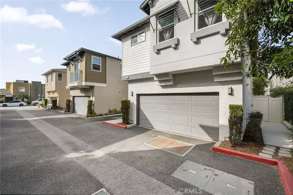 Harbor City, CA 90710,815 Georgia Drive