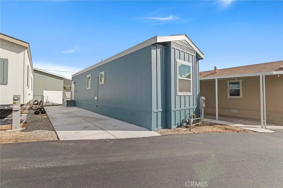 8086 Mission #18, Jurupa Valley, CA 92509