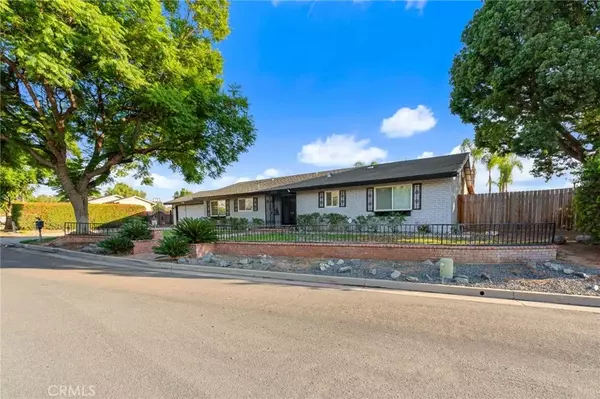 Riverside, CA 92506,1520 Highridge