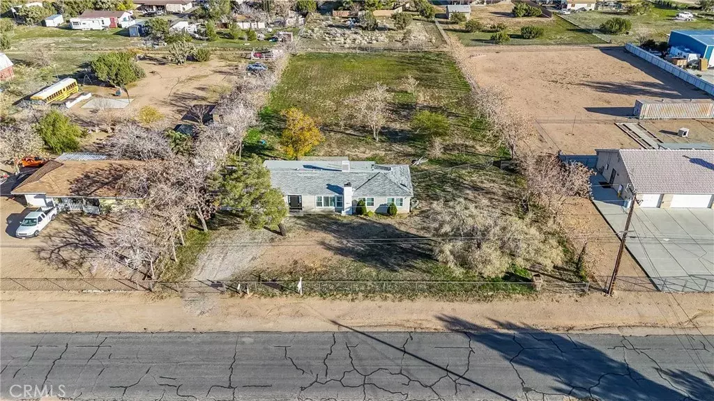9047 10th Ave, Hesperia, CA 92345