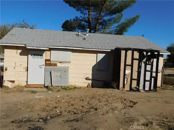 Victorville, CA 92392,13237 Aster Road