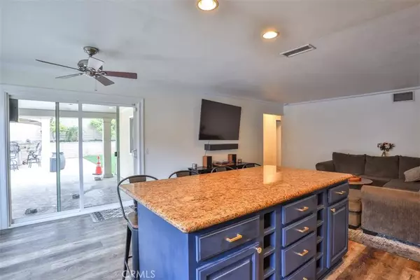 Upland, CA 91786,1476 Fernando