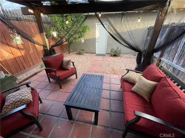 La Verne, CA 91750,1638 Larch