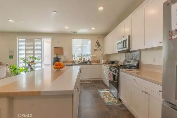 Calimesa, CA 92320,1099 Little Leaf