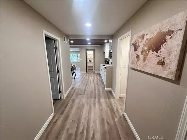 Twin Peaks, CA 92391,25619 Lo