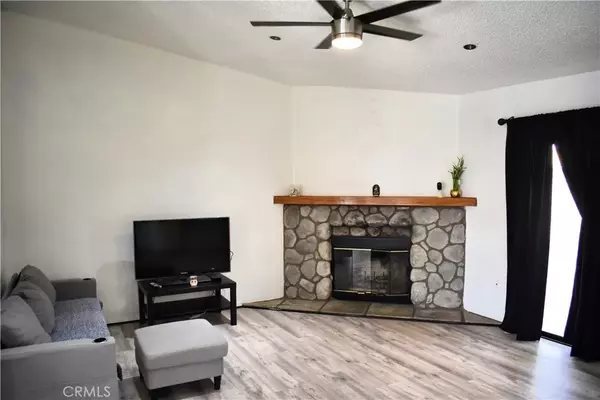 San Jacinto, CA 92583,813 Yorkshire Lane