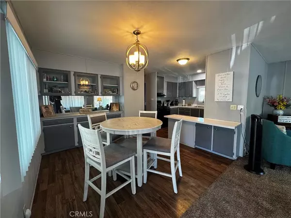 Highland, CA 92346,2692 E Highland #8