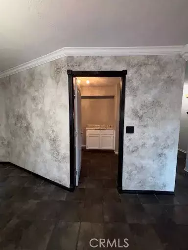 Hemet, CA 92544,45826 Bentley