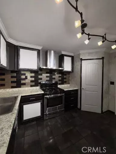 Hemet, CA 92544,45826 Bentley