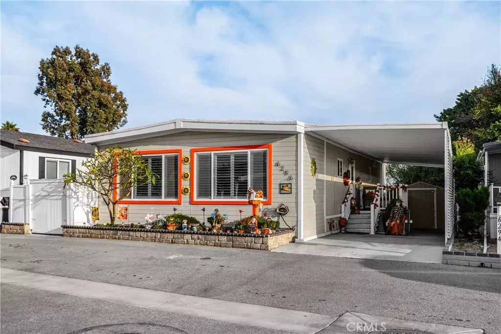 Long Beach, CA 90803,6296 E Marina View