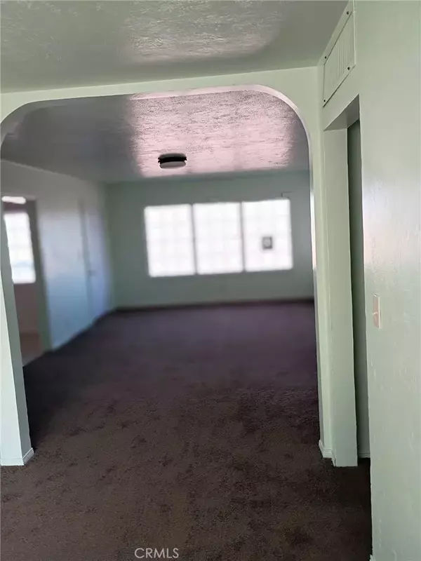 Newberry Springs, CA 92365,44544 National Trails