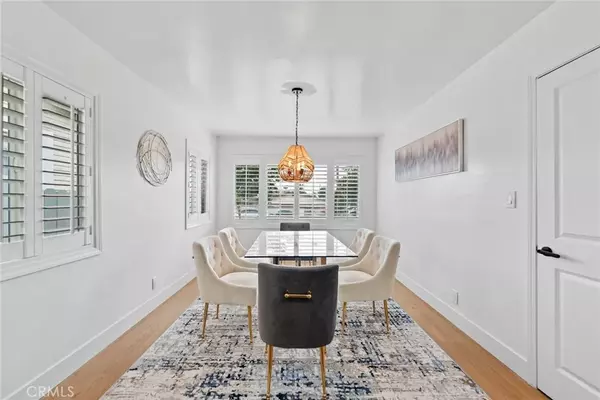 Monrovia, CA 91016,401 E Cherry