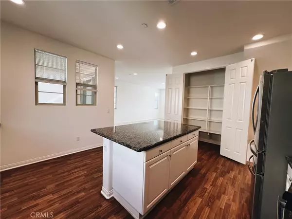 Chino, CA 91708,7554 Botany