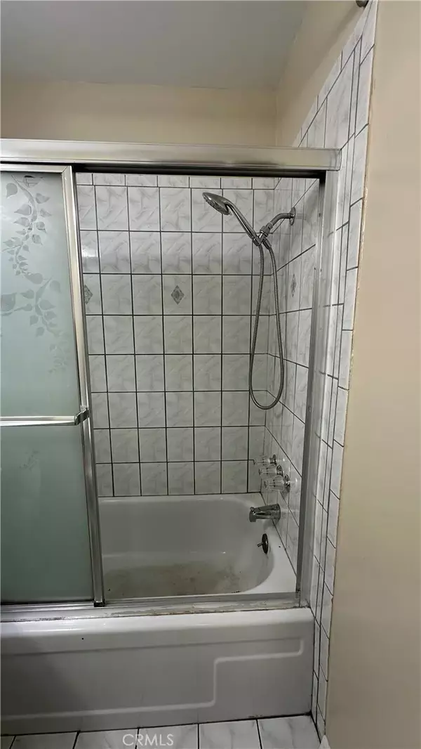 Baldwin Park, CA 91706,3050 Vineland #8