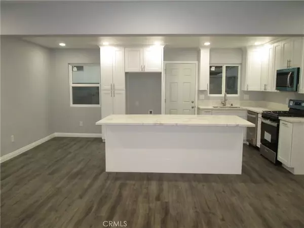 San Bernardino, CA 92411,852 Davidson Avenue North