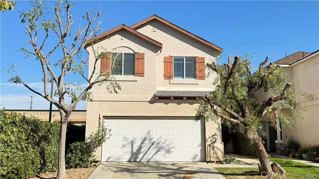 24854 Noelle, Newhall, CA 91321