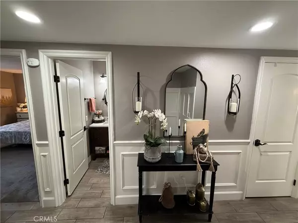 Corona, CA 92882,1053 Border Avenue