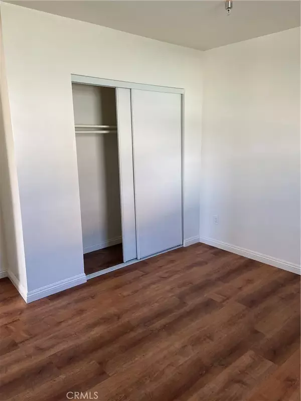 La Puente, CA 91744,920 Aldgate