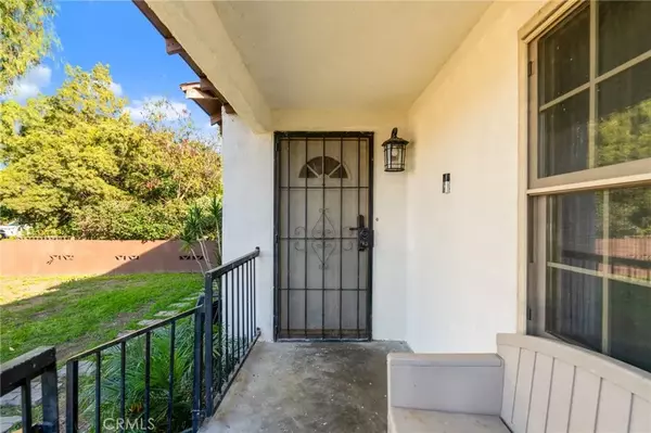 Ontario, CA 91761,516 E Sunkist