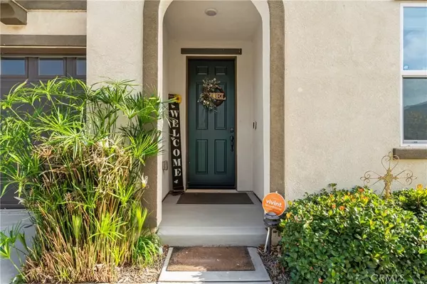 San Jacinto, CA 92582,695 Poo Ish