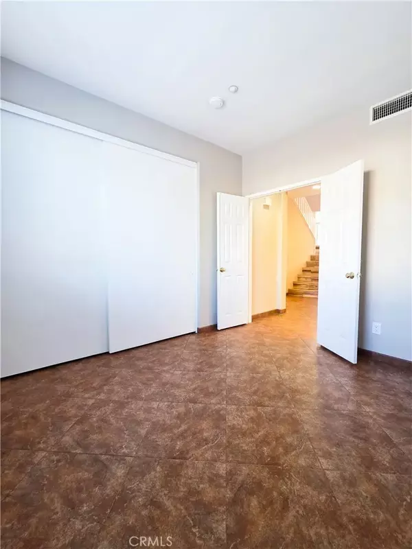 Riverside, CA 92505,4792 Parkscape