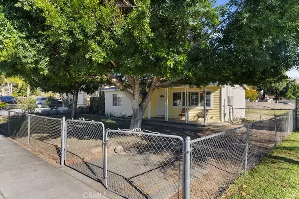 Fontana, CA 92335,9721 Juniper