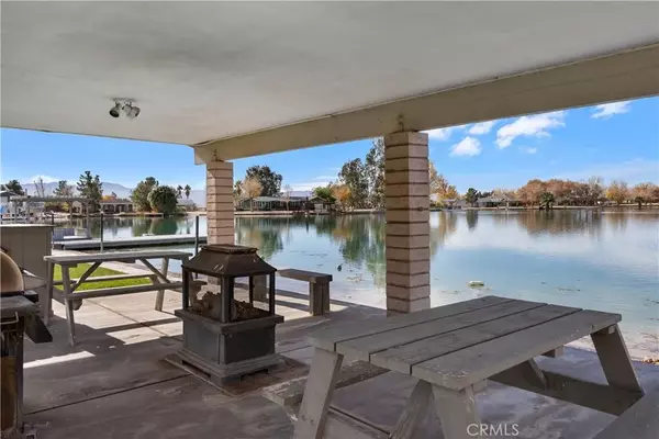 Newberry Springs, CA 92365,37176 Rozanne