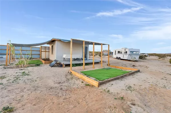 29 Palms, CA 92277,68476 Pole Line