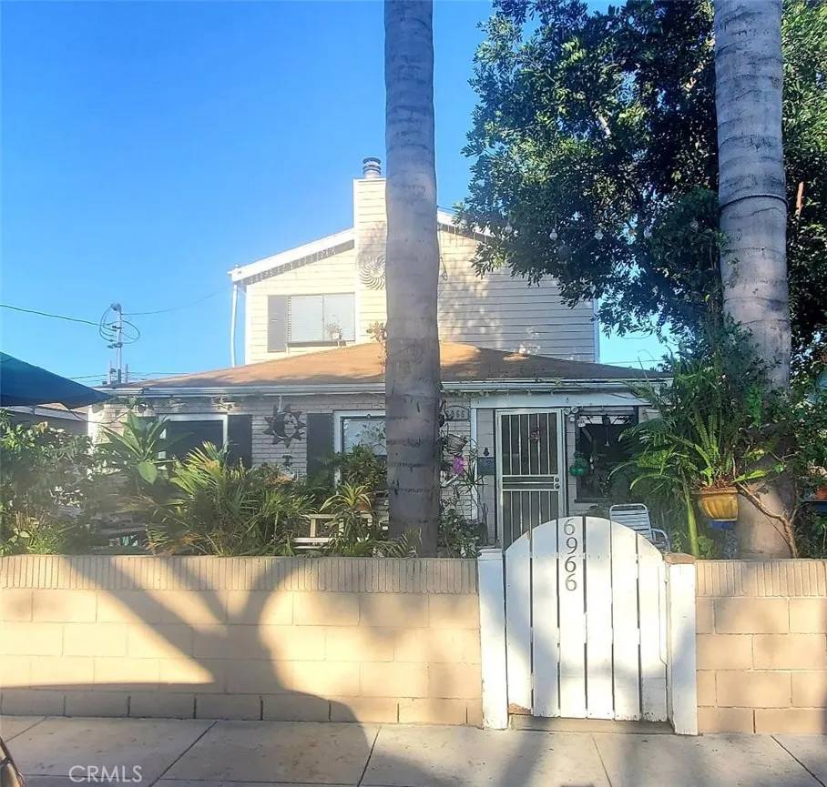 Long Beach, CA 90805,6966 Lake Avenue