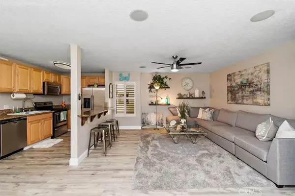 Huntington Beach, CA 92648,711 Pacific Coast #318