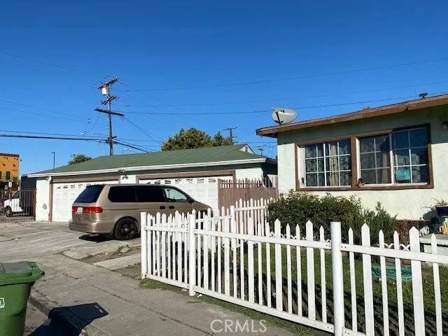 735 W Cressey Street, Compton, CA 90222