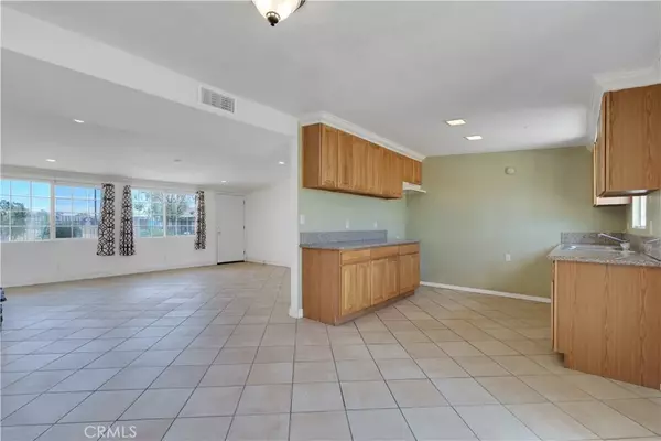 California City, CA 93505,8461 Eucalyptus Avenue