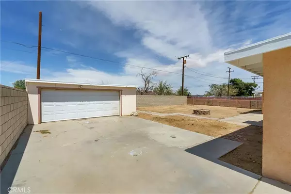 California City, CA 93505,8461 Eucalyptus Avenue