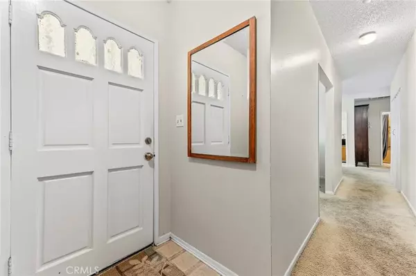 Downey, CA 90241,10633 Western Avenue