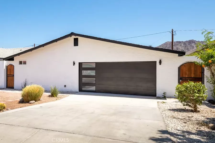 53440 Avenida Madero, La Quinta, CA 92253