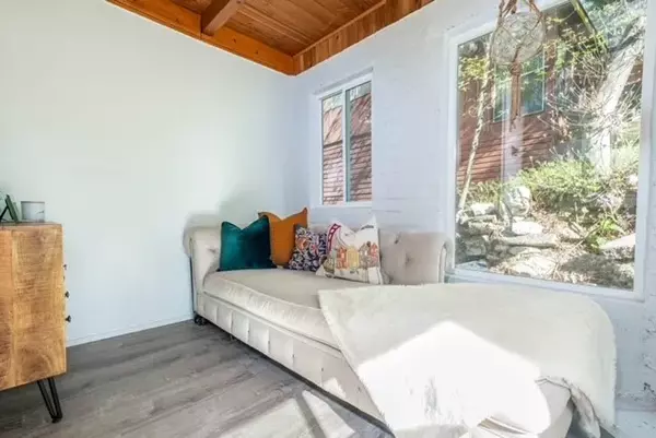 Crestline, CA 92325,423 Forest Lane