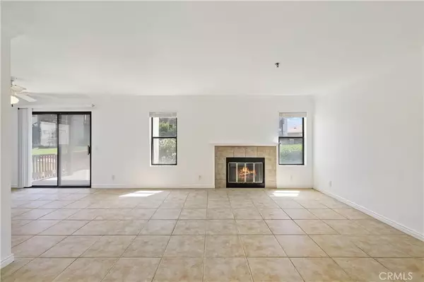 Palm Desert, CA 92211,43376 Cook Street #81