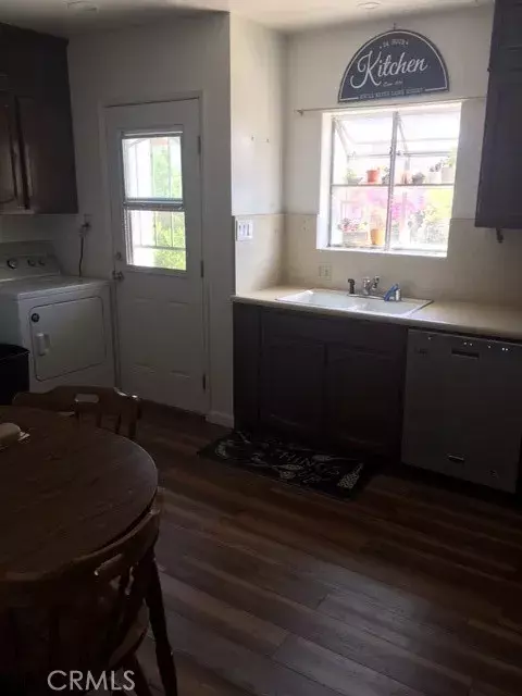 Lakewood, CA 90713,4618 Nipomo Avenue