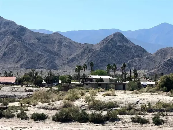 2674 Dana Avenue, Thermal, CA 92274