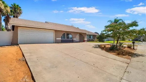 Jurupa Valley, CA 92509,7391 Linares Ave