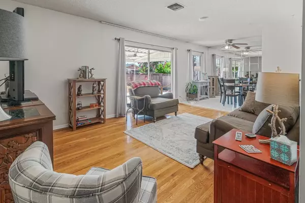 West Covina, CA 91790,206 N Leland Avenue